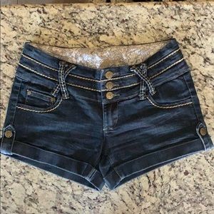 Denim shorts (Boom Boom Jeans)